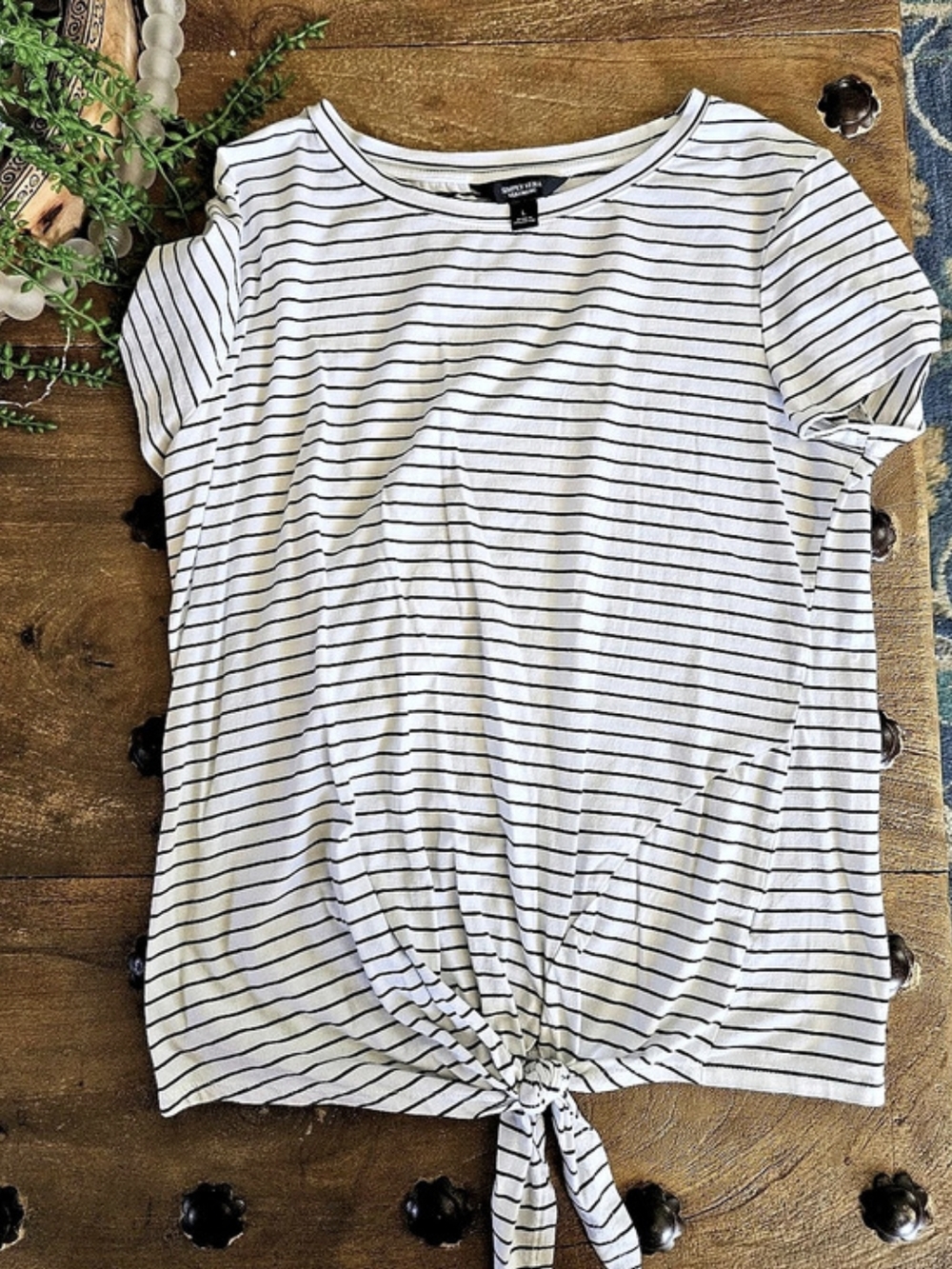 Simply Vera Wang Striped Tie-Front Top in White & Black Size Large